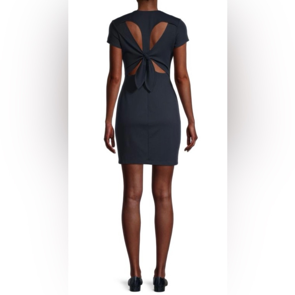 Revolve - Bailey 44 Delos dress in navy